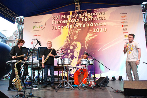 Nippy Noya & The Globetrotters - Jazz Na Starówce 2010