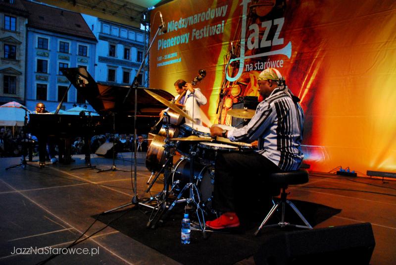 Cyrus Chesnut Trio feat. Buster Williams & Lenny White (USA) - Jazz Na Starówce 2016