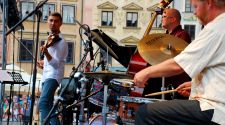 Adam Bałdych & Helge Lien Trio - „Bridges” (Polska / Norwegia) - Festiwal Jazz na Starówce 2016