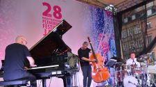 Marcin Wasilewski Trio - En Attendant - Festiwal Jazz na Starówce 2022