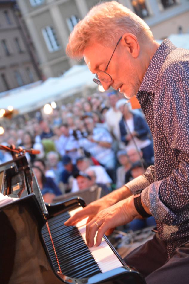 Krzesimir Dębski - String Connection Plus - Jubileusz 50-lecia pracy artystycznej - Jazz Na Starówce 2023